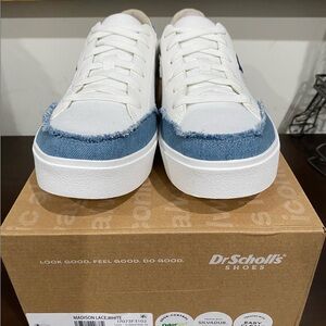 Dr. Scholl's White and Blue Casual Sneakers - New! Size 9